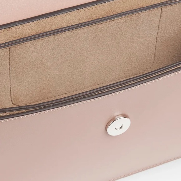 Chloe Faye Crossbody Bag - Picture 4 of 8